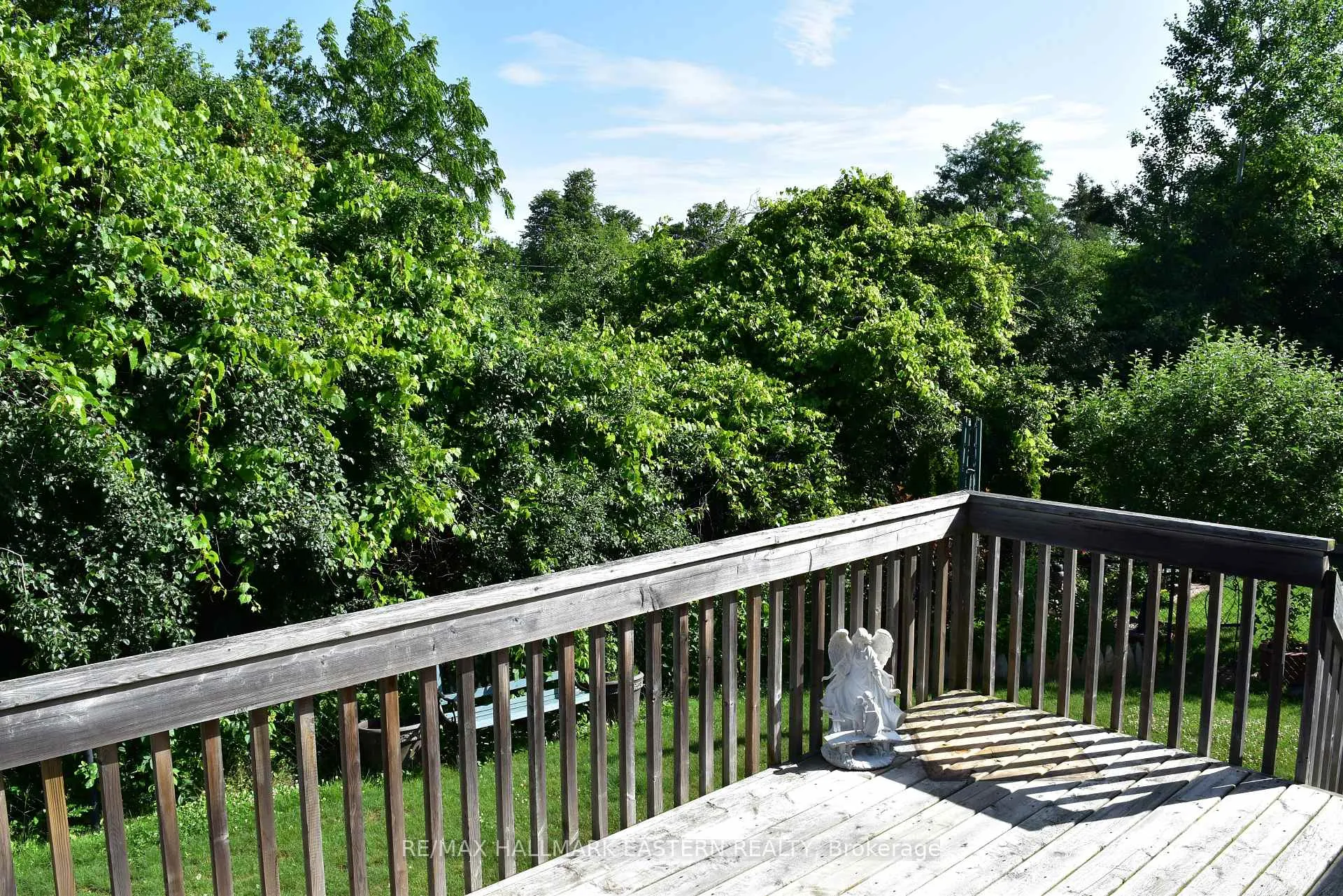 Photo 52 of 428 Raymond Street, Peterborough, Northcrest Ward 5 — HOMEH