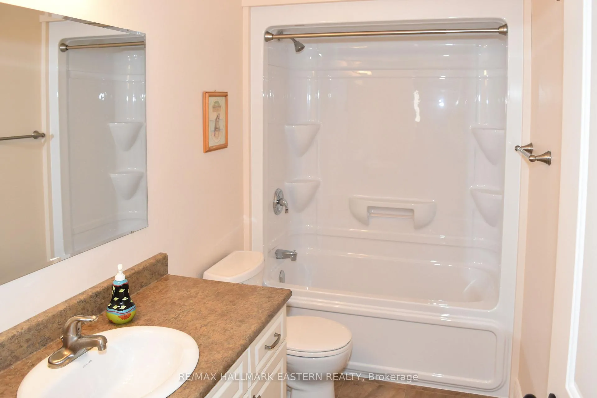Photo 76 of 428 Raymond Street, Peterborough, Northcrest Ward 5 — HOMEH