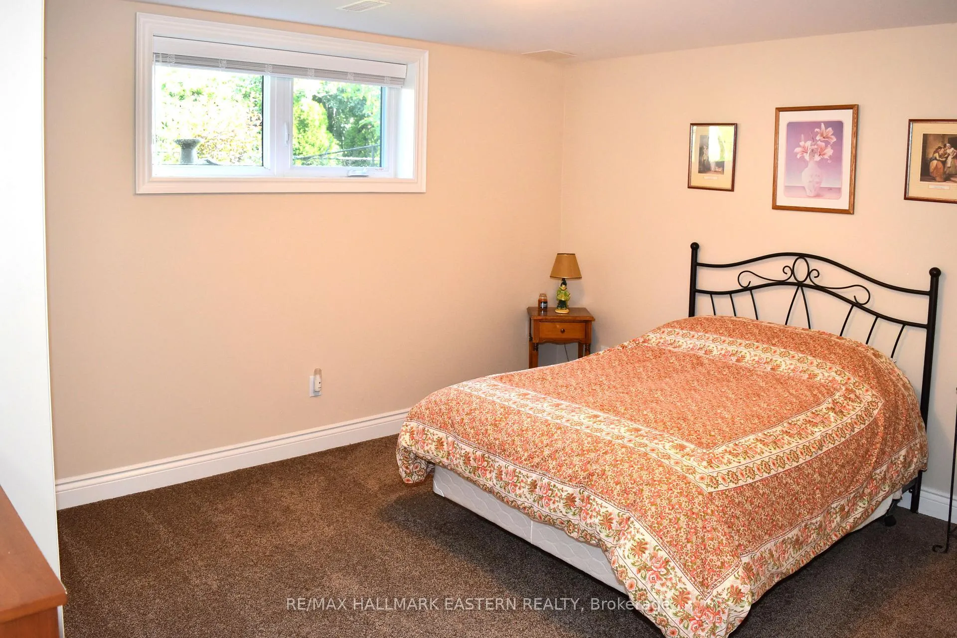 Photo 89 of 428 Raymond Street, Peterborough, Northcrest Ward 5 — HOMEH