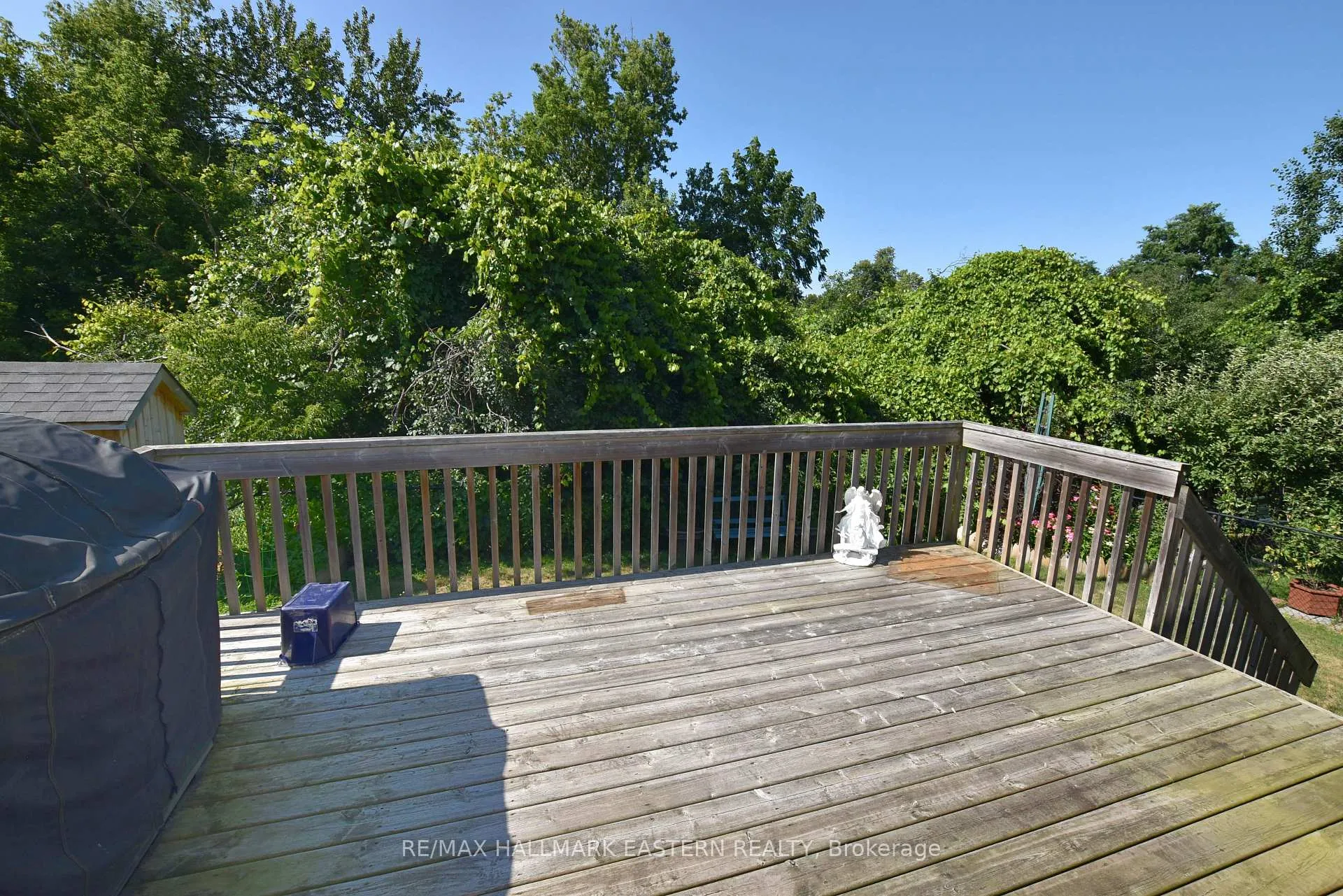 Photo 54 of 428 Raymond Street, Peterborough, Northcrest Ward 5 — HOMEH