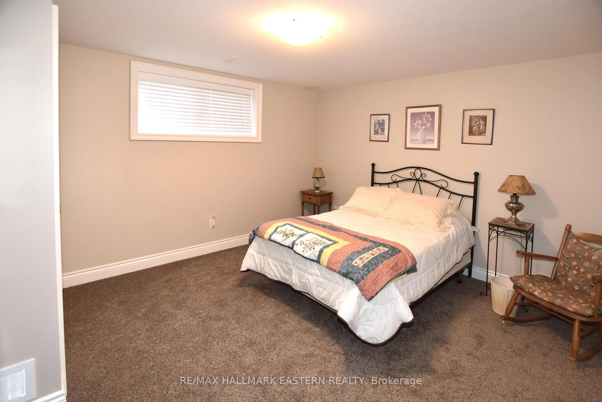 Photo 88 of 428 Raymond Street, Peterborough, Northcrest Ward 5 — HOMEH