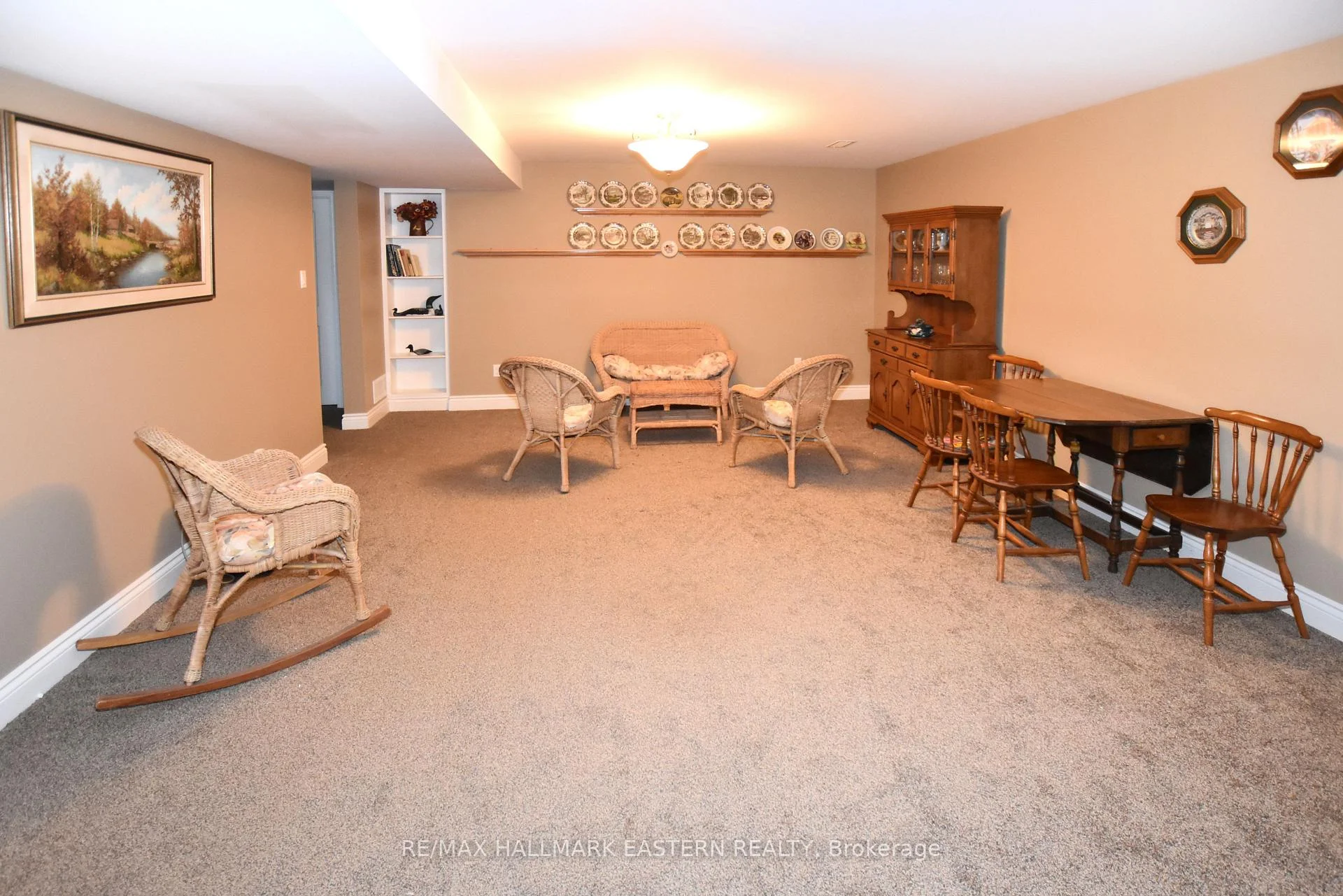 Photo 92 of 428 Raymond Street, Peterborough, Northcrest Ward 5 — HOMEH
