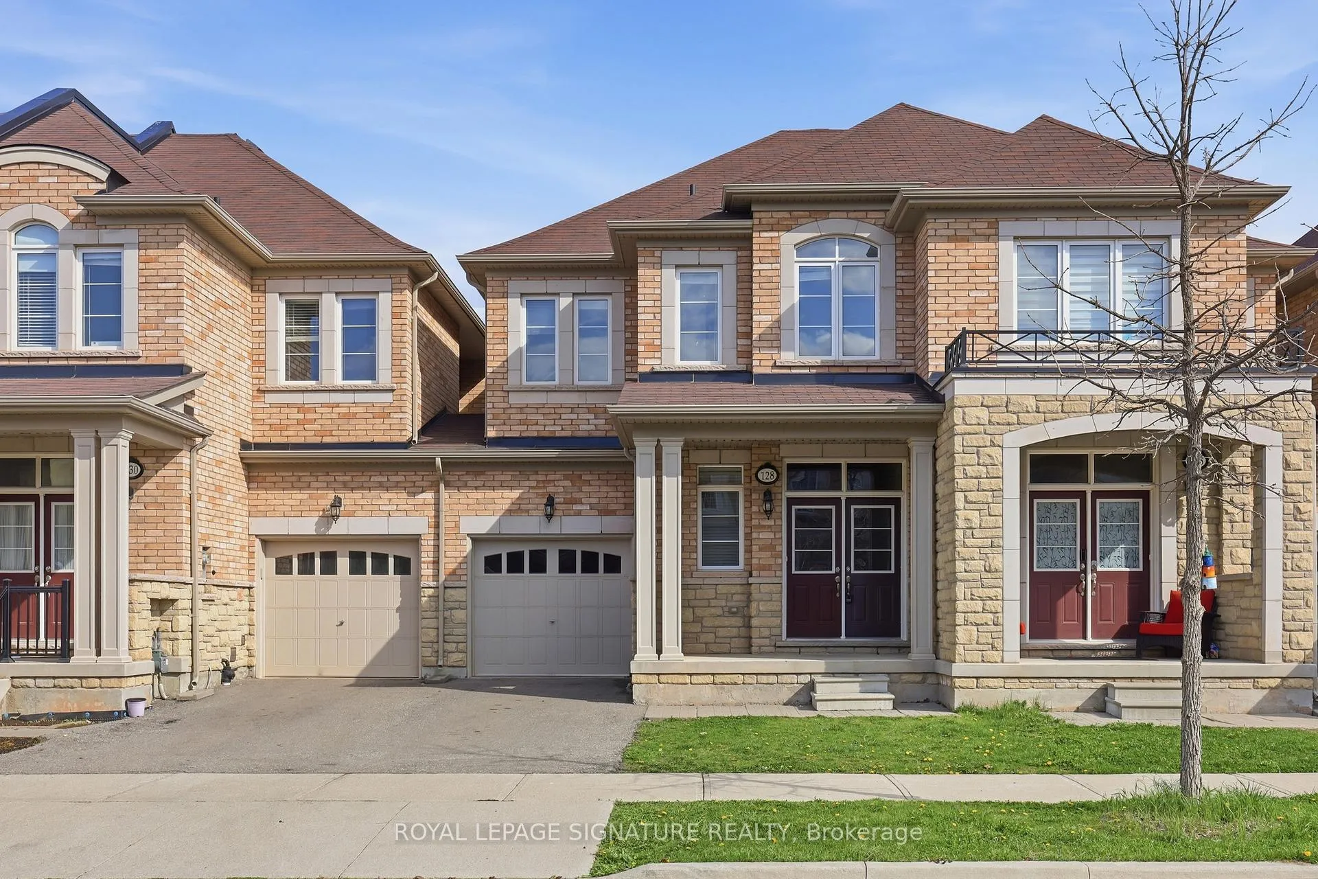 Front of 128 Orchardcroft Road