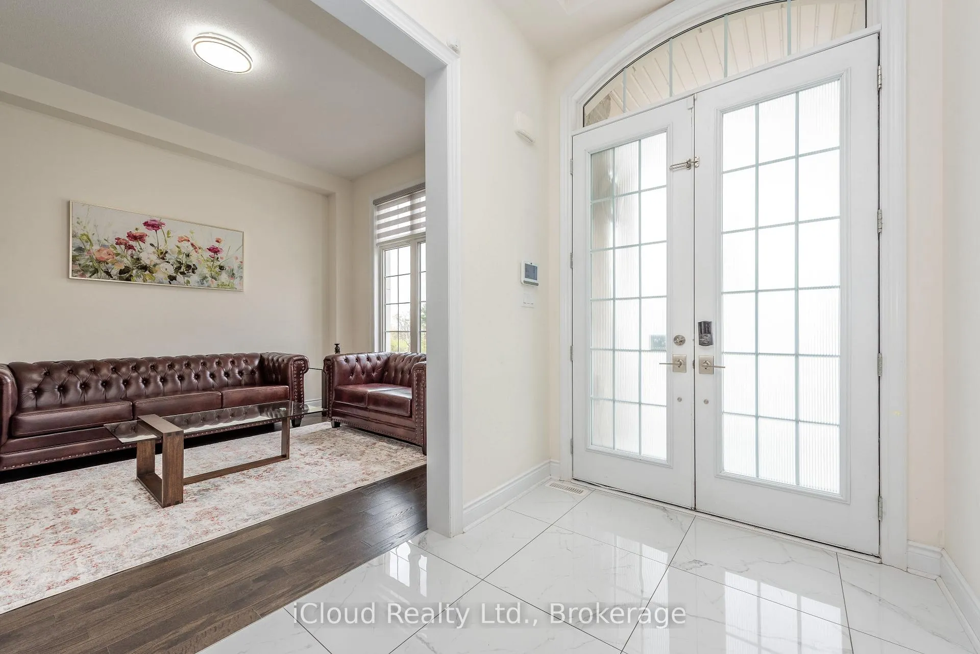 Photo 8 of 41 Elbern Markell Drive, Brampton, Credit Valley — HOMEH