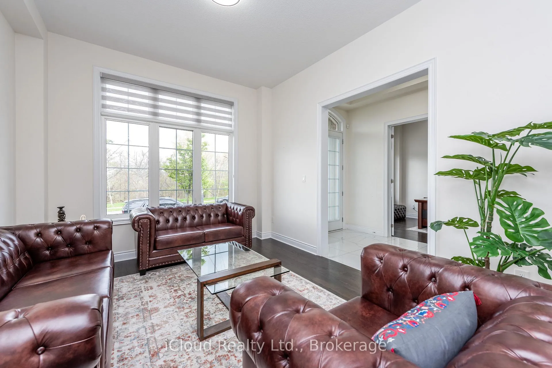 Photo 13 of 41 Elbern Markell Drive, Brampton, Credit Valley — HOMEH
