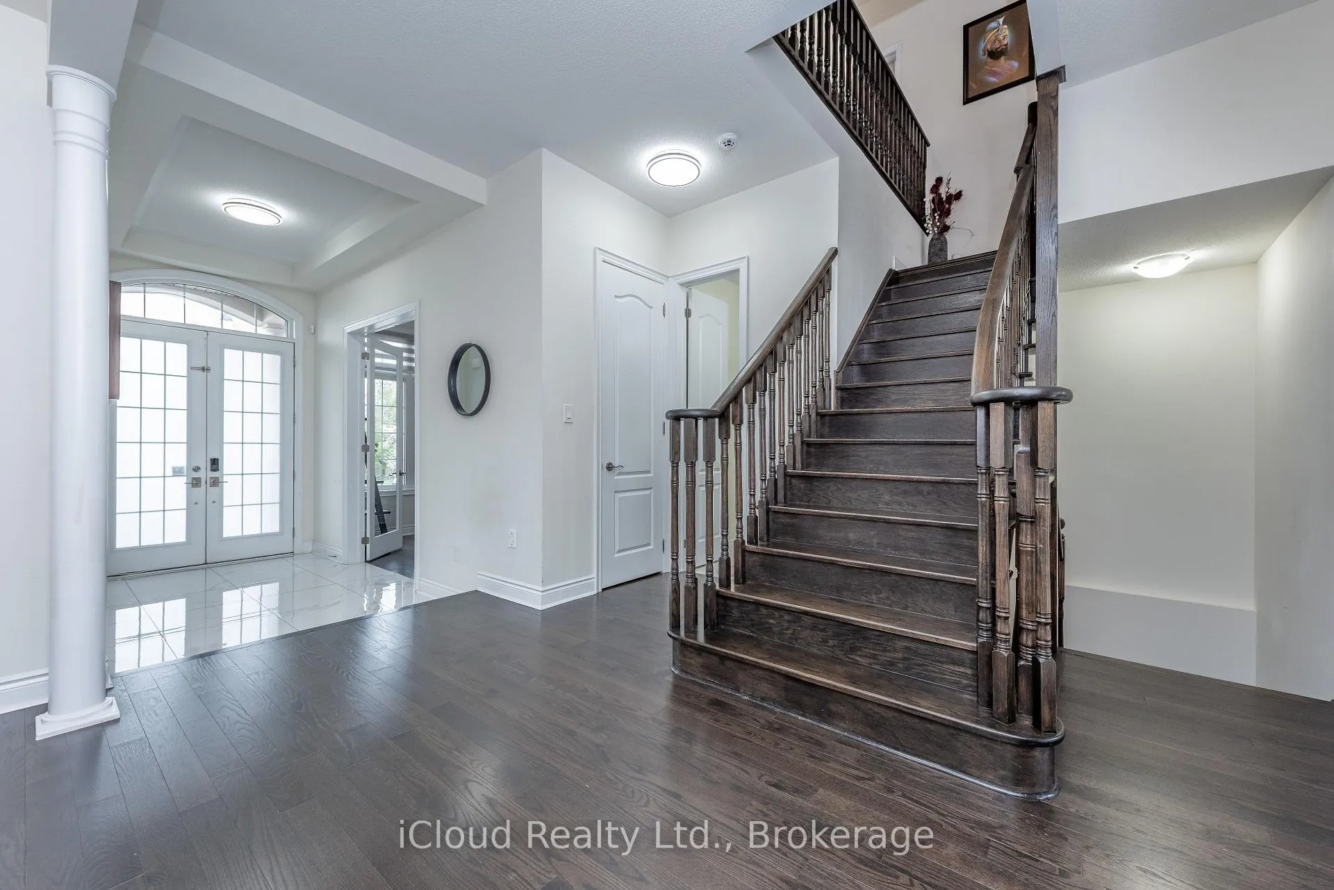 Photo 17 of 41 Elbern Markell Drive, Brampton, Credit Valley — HOMEH