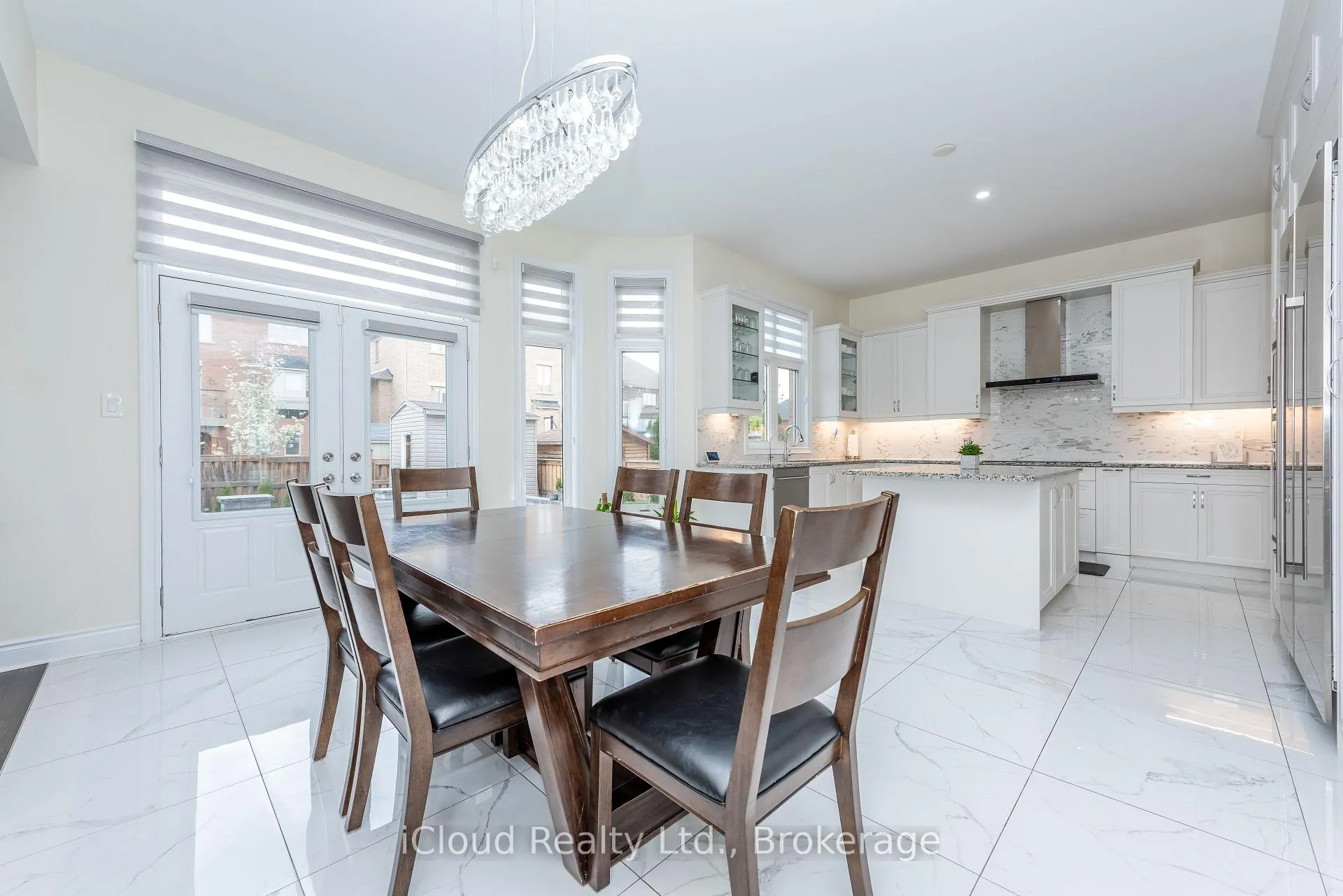 Photo 20 of 41 Elbern Markell Drive, Brampton, Credit Valley — HOMEH