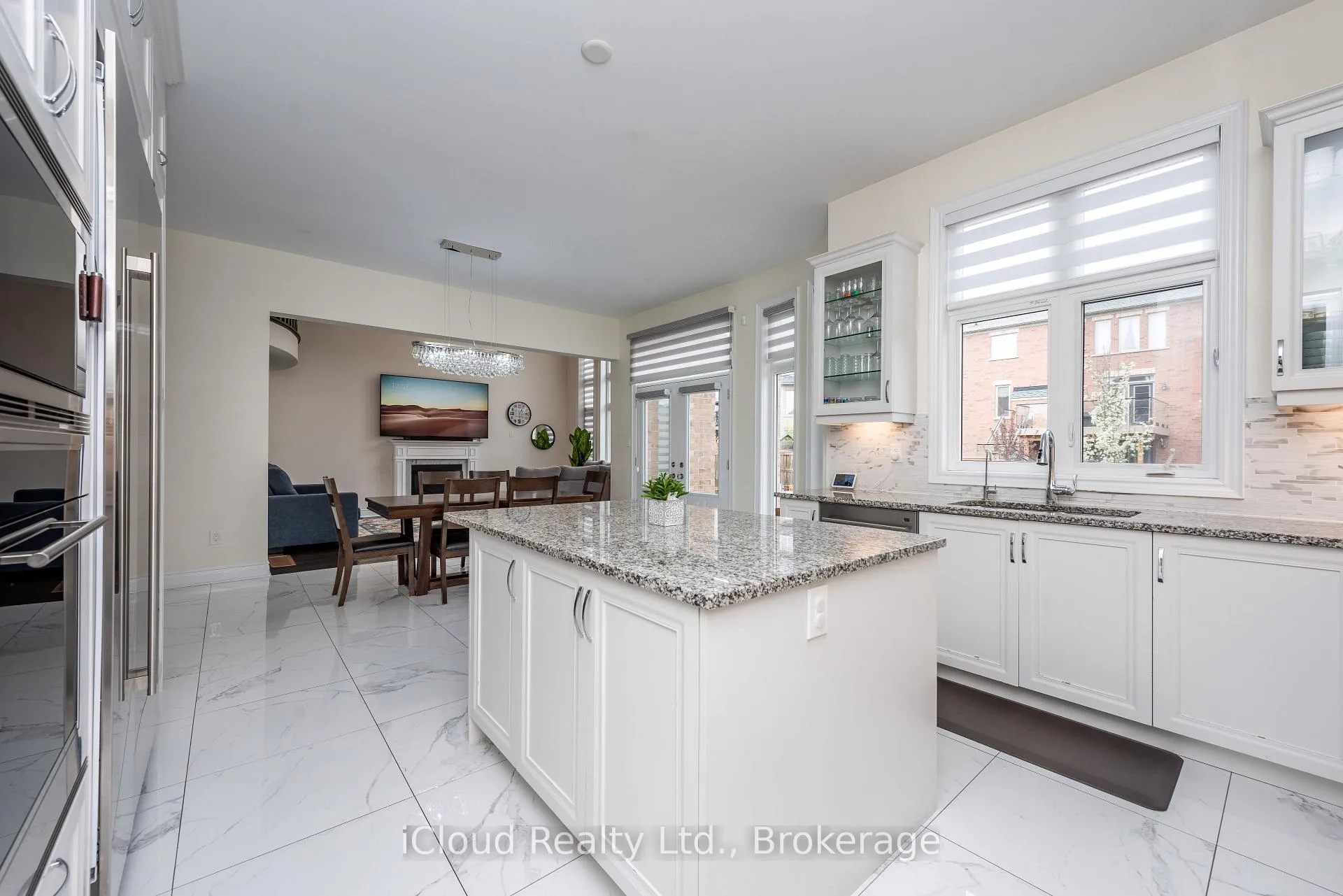 Photo 24 of 41 Elbern Markell Drive, Brampton, Credit Valley — HOMEH