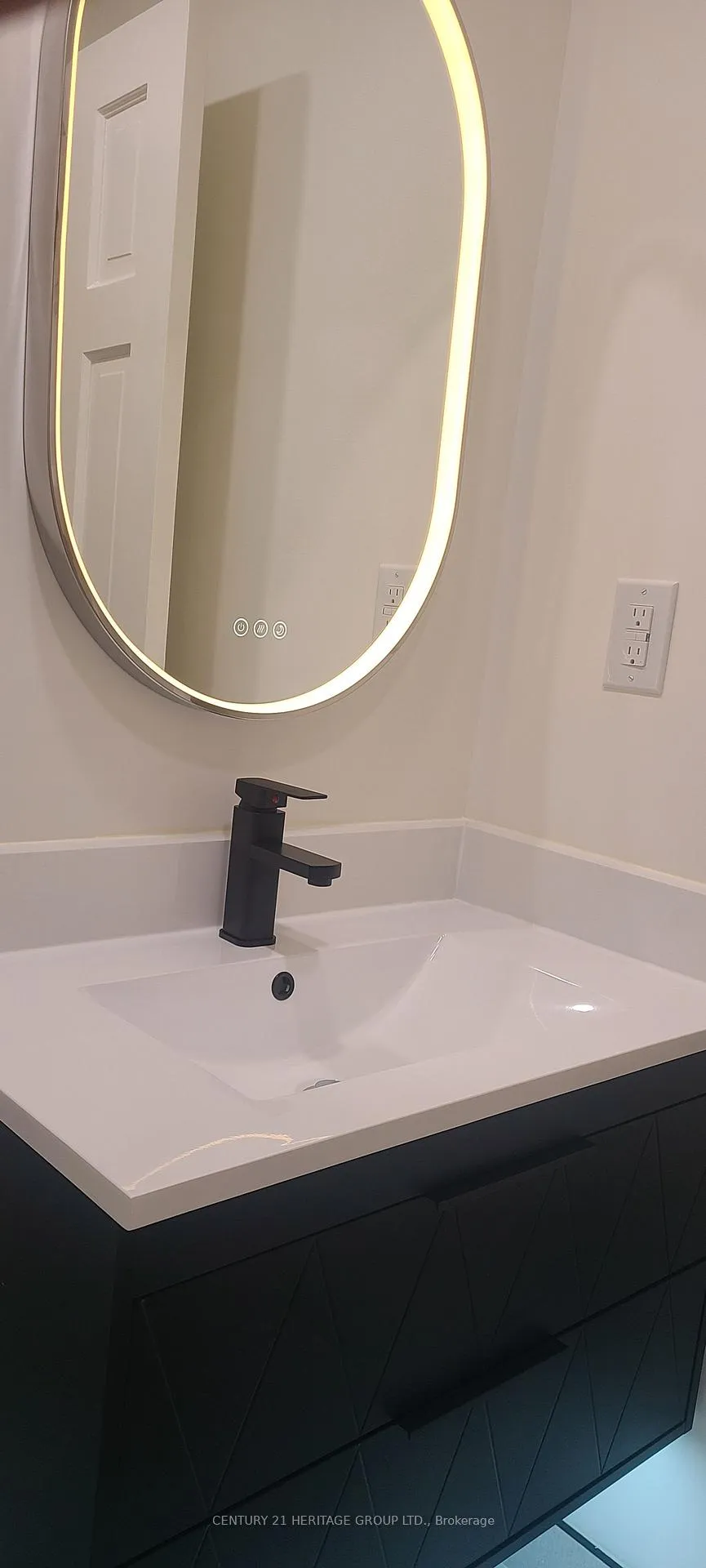 Photo 11 of Unit Main, 978 Avenue Road, Toronto, Yonge-Eglinton — HOMEH