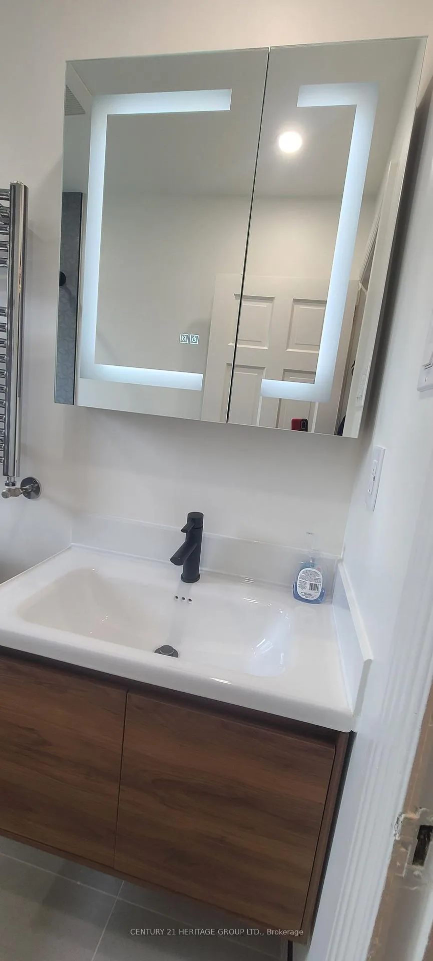 Photo 17 of Unit Main, 978 Avenue Road, Toronto, Yonge-Eglinton — HOMEH