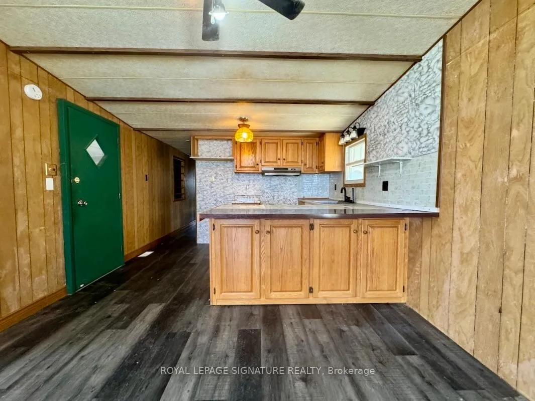 Photo 15 of 11 4th Street, Norfolk, Rural Middleton — HOMEH