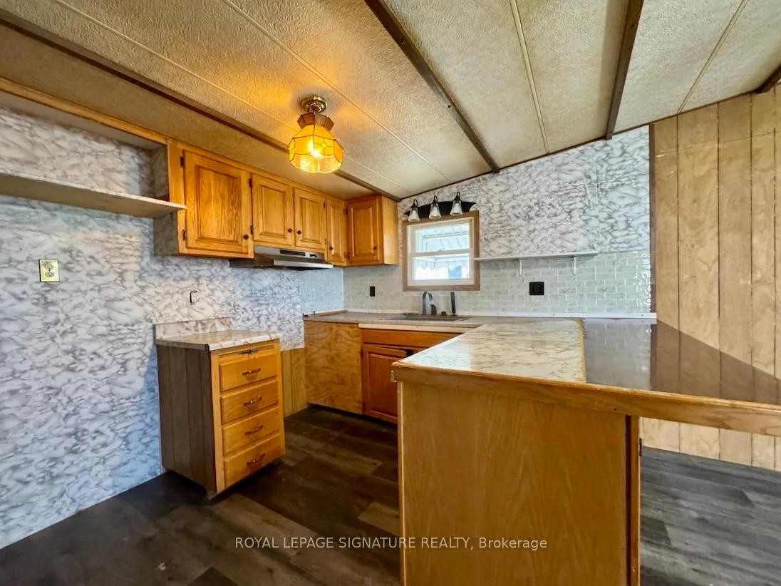 Photo 16 of 11 4th Street, Norfolk, Rural Middleton — HOMEH