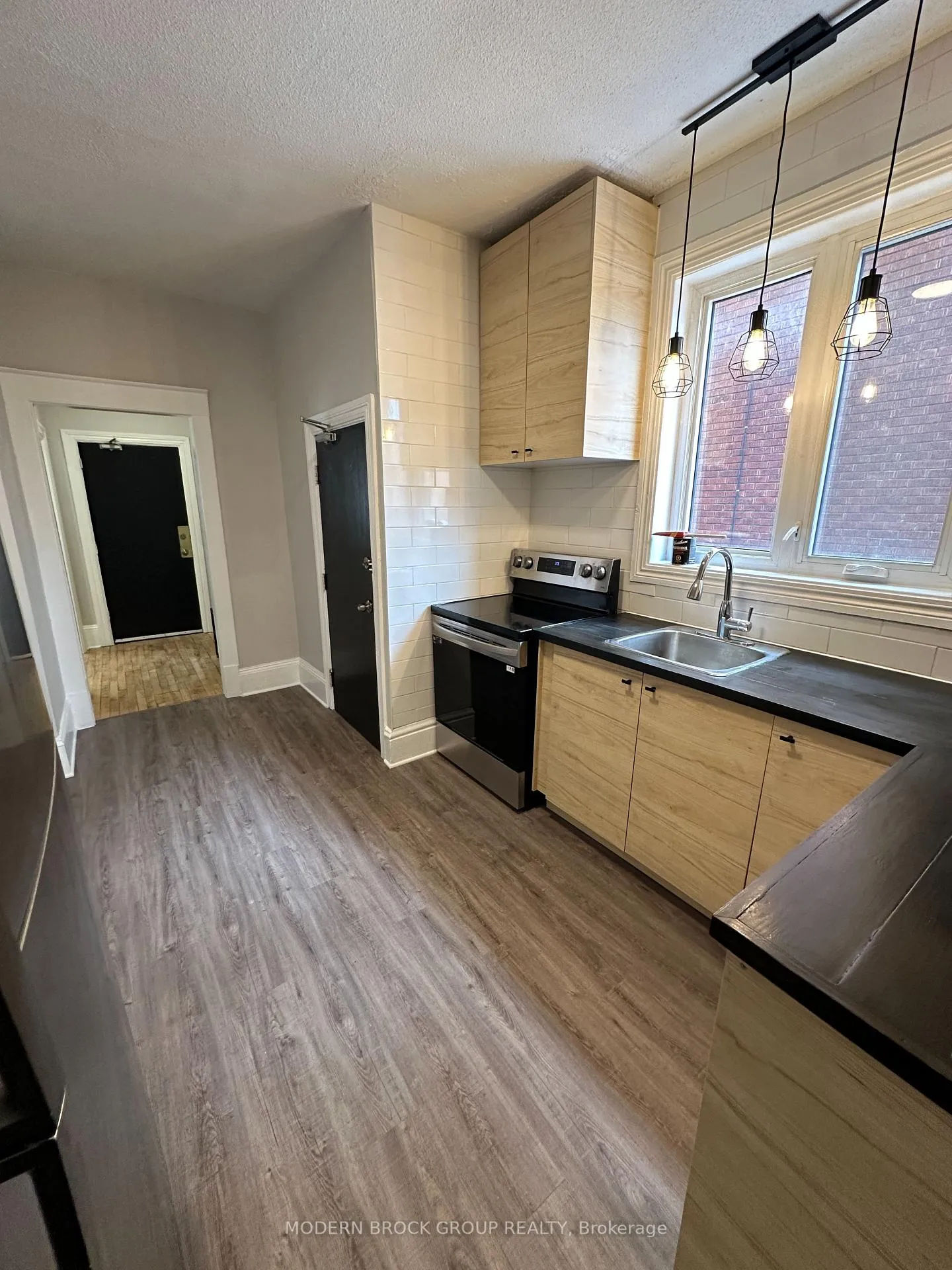 Photo 9 of Unit 1, 53 Heney Street, Ottawa, Lower Town — HOMEH