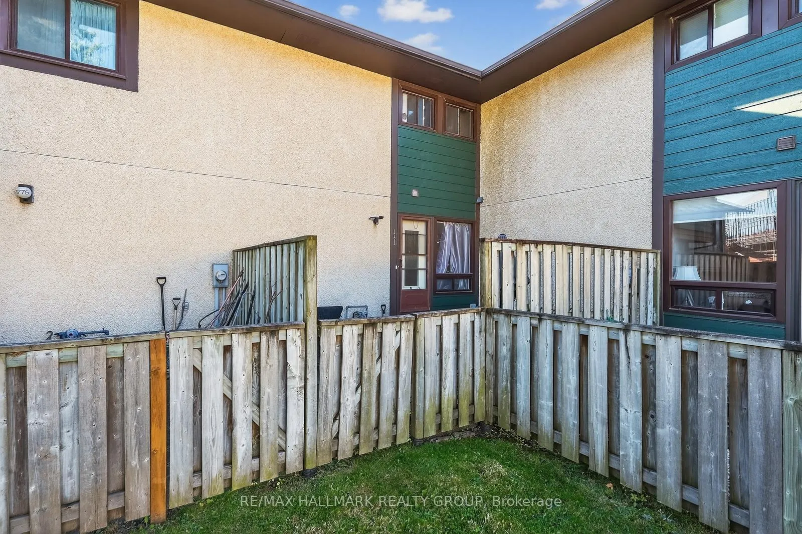Photo 6 of Unit 90, 1773 Meadowbrook Road, Ottawa, Pineview — HOMEH