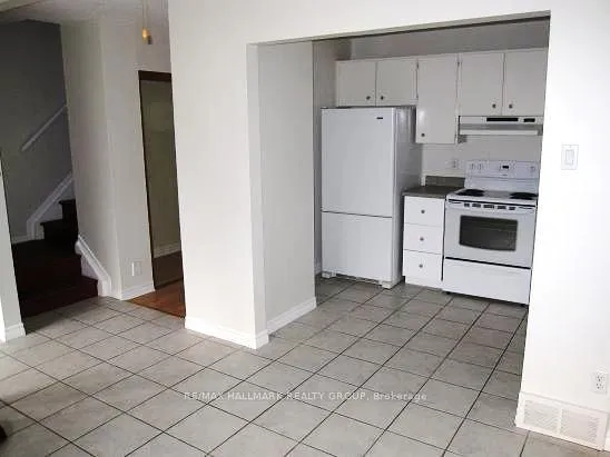 Photo 4 of Unit 111, 1817 Meadowbrook Road, Ottawa, Pineview — HOMEH