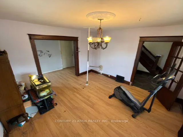 Photo 5 of 377 Guelph Street, Kitchener, Fairfield — HOMEH