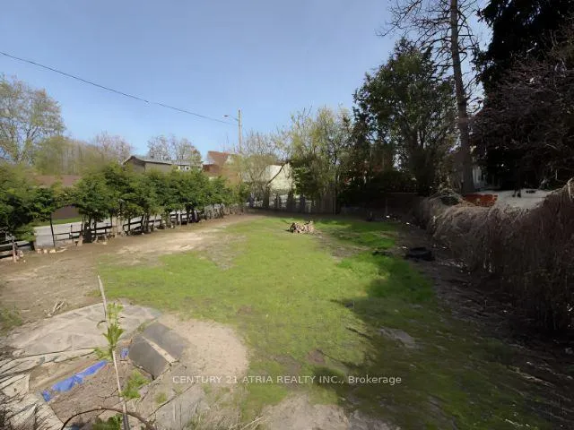 Photo 7 of 377 Guelph Street, Kitchener, Fairfield — HOMEH