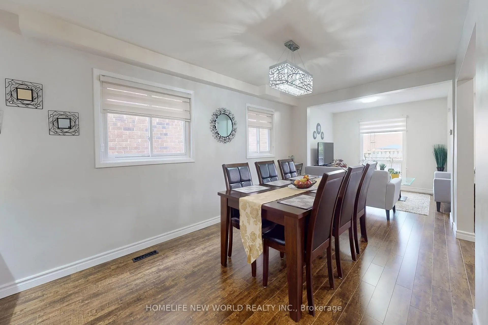 Photo 5 of 179 Campbell Avenue, Vaughan, Crestwood-Springfarm-Yorkhill — HOMEH