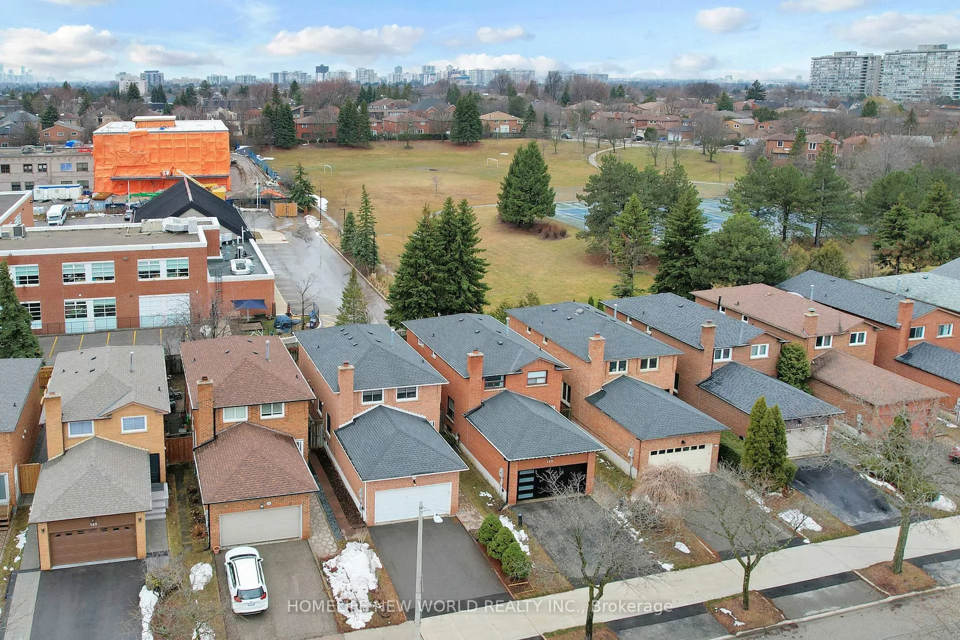 Photo 40 of 179 Campbell Avenue, Vaughan, Crestwood-Springfarm-Yorkhill — HOMEH