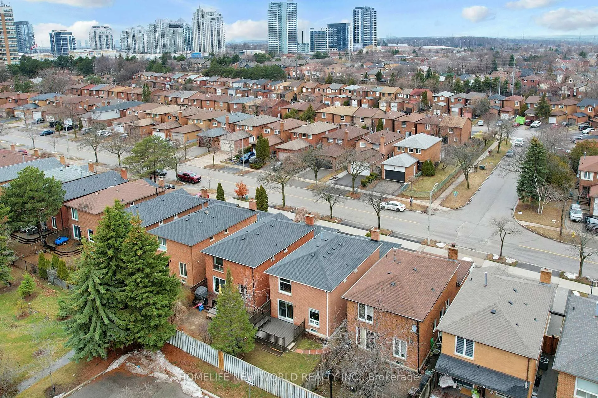 Photo 42 of 179 Campbell Avenue, Vaughan, Crestwood-Springfarm-Yorkhill — HOMEH