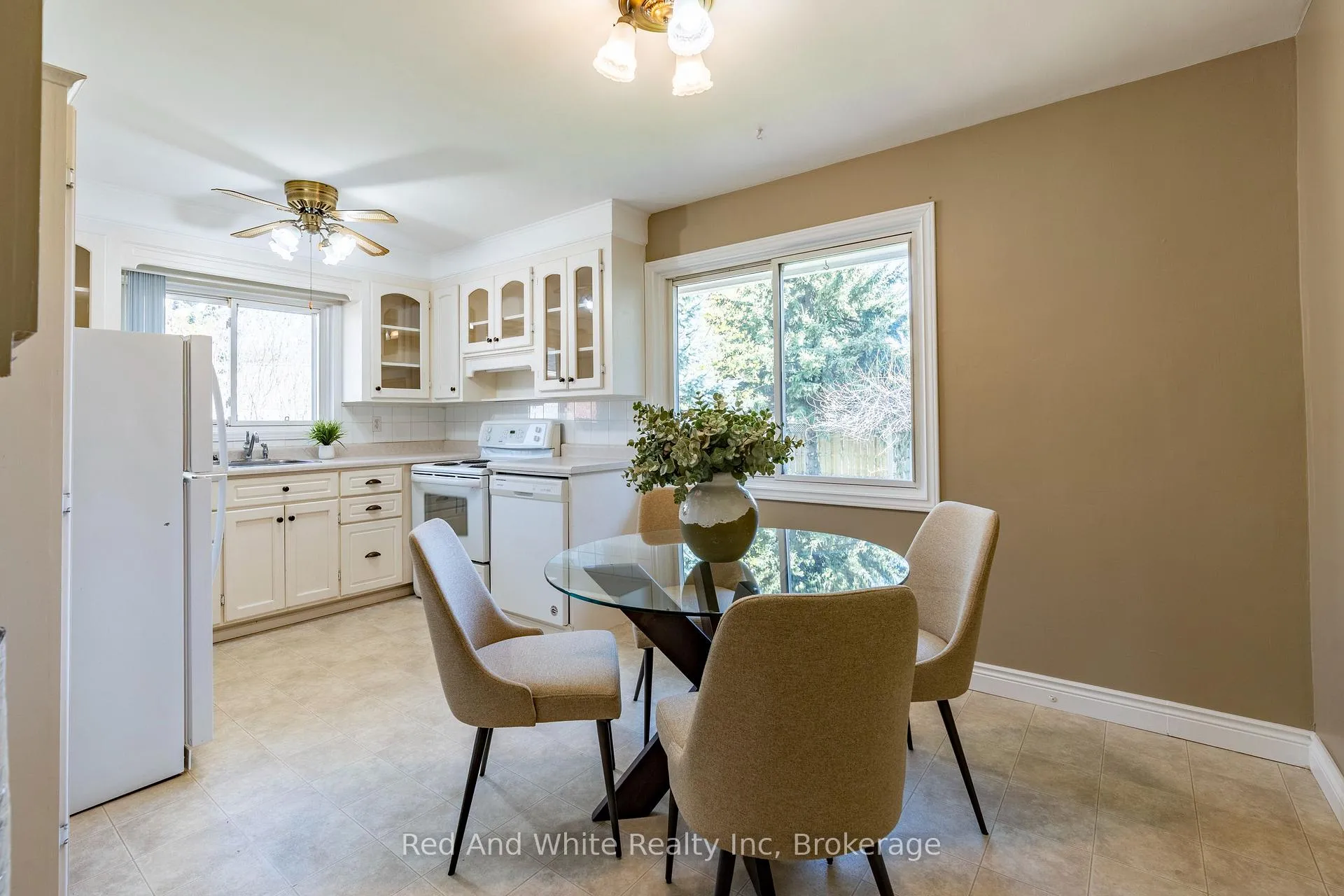 Photo 9 of 104 Boniface Avenue, Kitchener — HOMEH