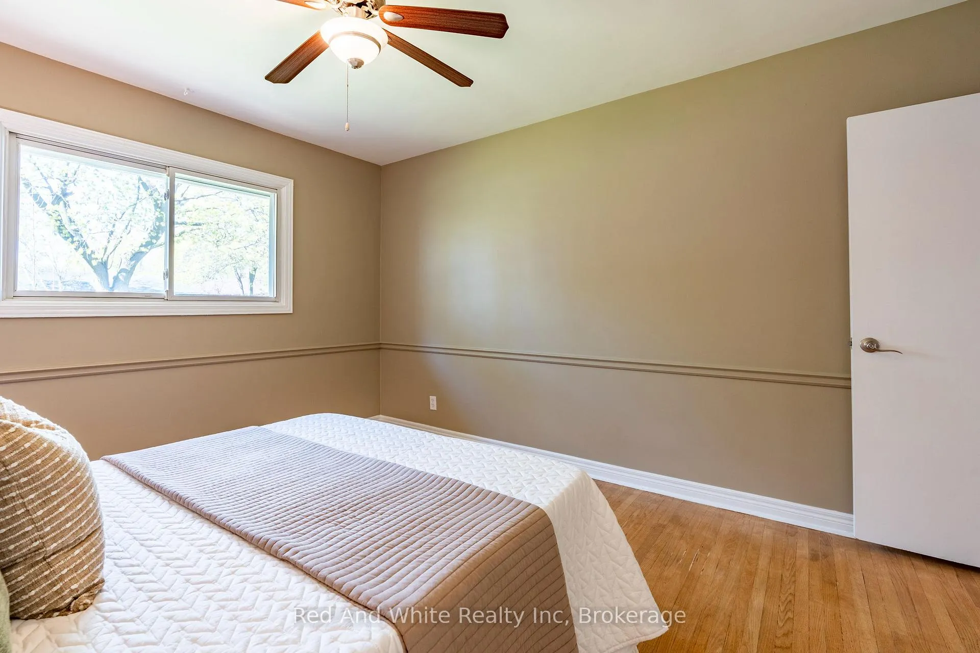 Photo 17 of 104 Boniface Avenue, Kitchener — HOMEH