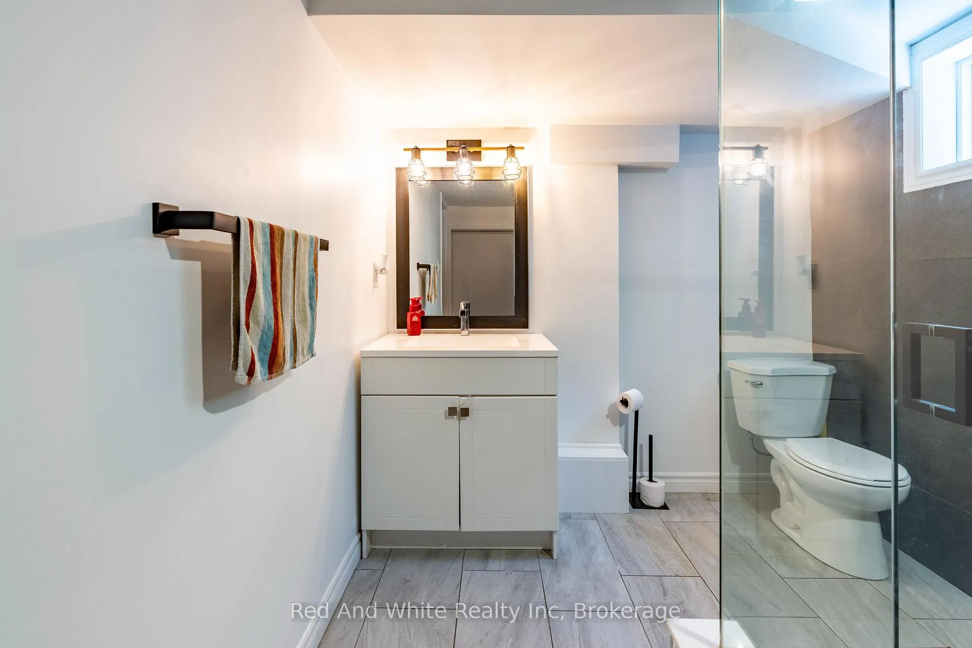 Photo 38 of 104 Boniface Avenue, Kitchener — HOMEH