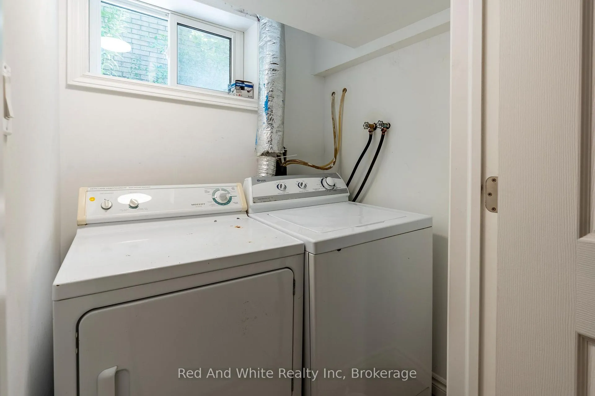 Photo 40 of 104 Boniface Avenue, Kitchener — HOMEH