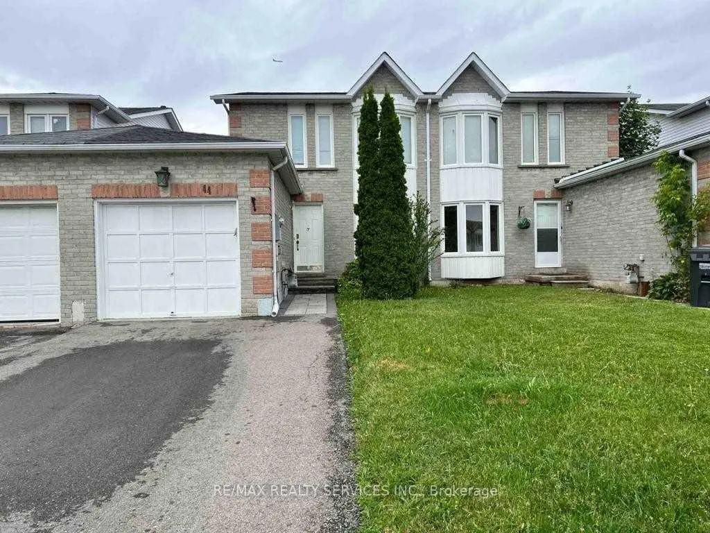 Photo 1 of 44 Elmstead Court, Brampton, Fletcher's Creek South — HOMEH