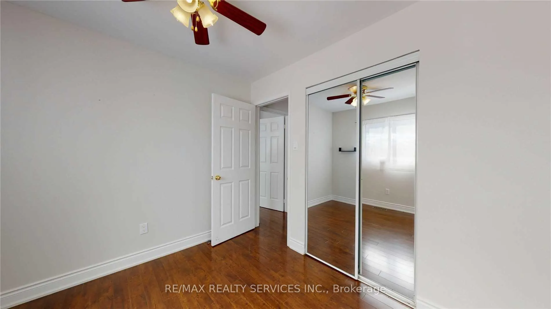 Photo 15 of 44 Elmstead Court, Brampton, Fletcher's Creek South — HOMEH