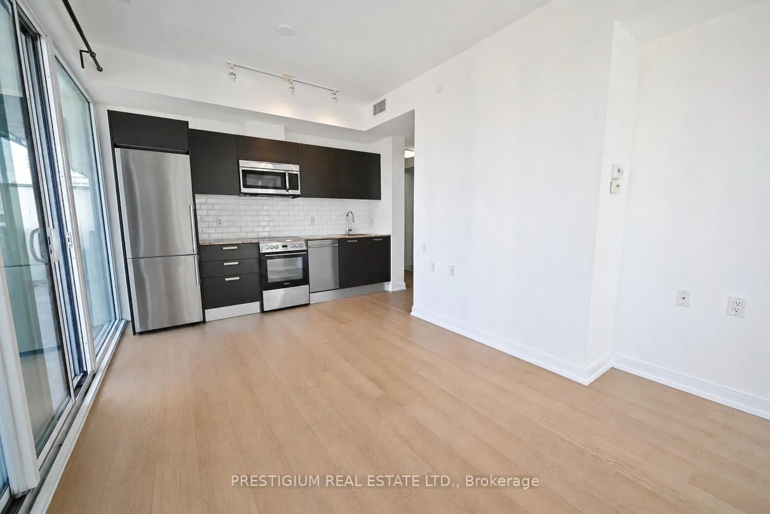 Photo 2 of Unit 1804, 42 Charles Street E, Toronto, Church-Yonge Corridor — HOMEH