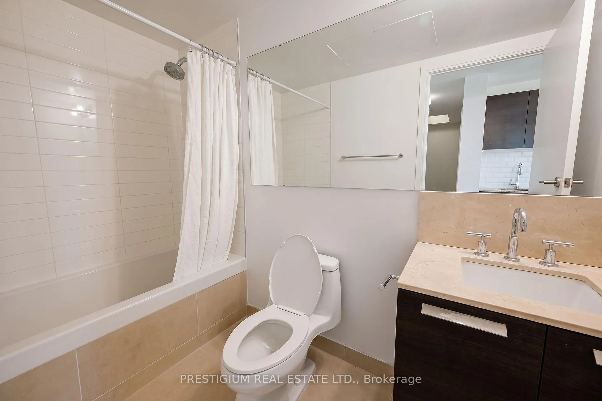 Photo 8 of Unit 1804, 42 Charles Street E, Toronto, Church-Yonge Corridor — HOMEH