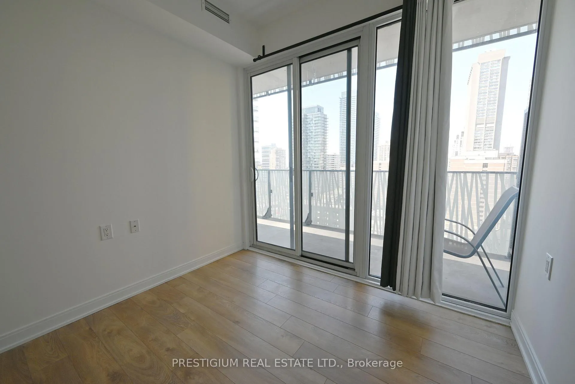 Photo 15 of Unit 1804, 42 Charles Street E, Toronto, Church-Yonge Corridor — HOMEH