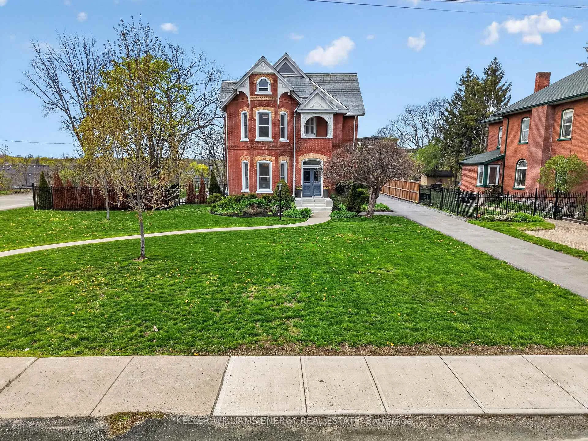 Photo 44 of 4 Pine Street, Belleville, Belleville Ward — HOMEH