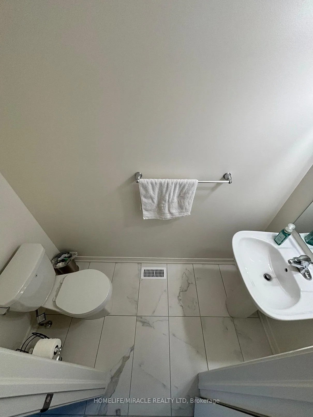 Photo 4 of 111 Stewardship Road, Brampton, Northwest Brampton — HOMEH