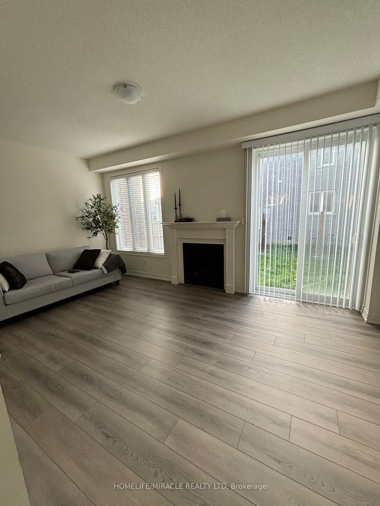 Photo 10 of 111 Stewardship Road, Brampton, Northwest Brampton — HOMEH