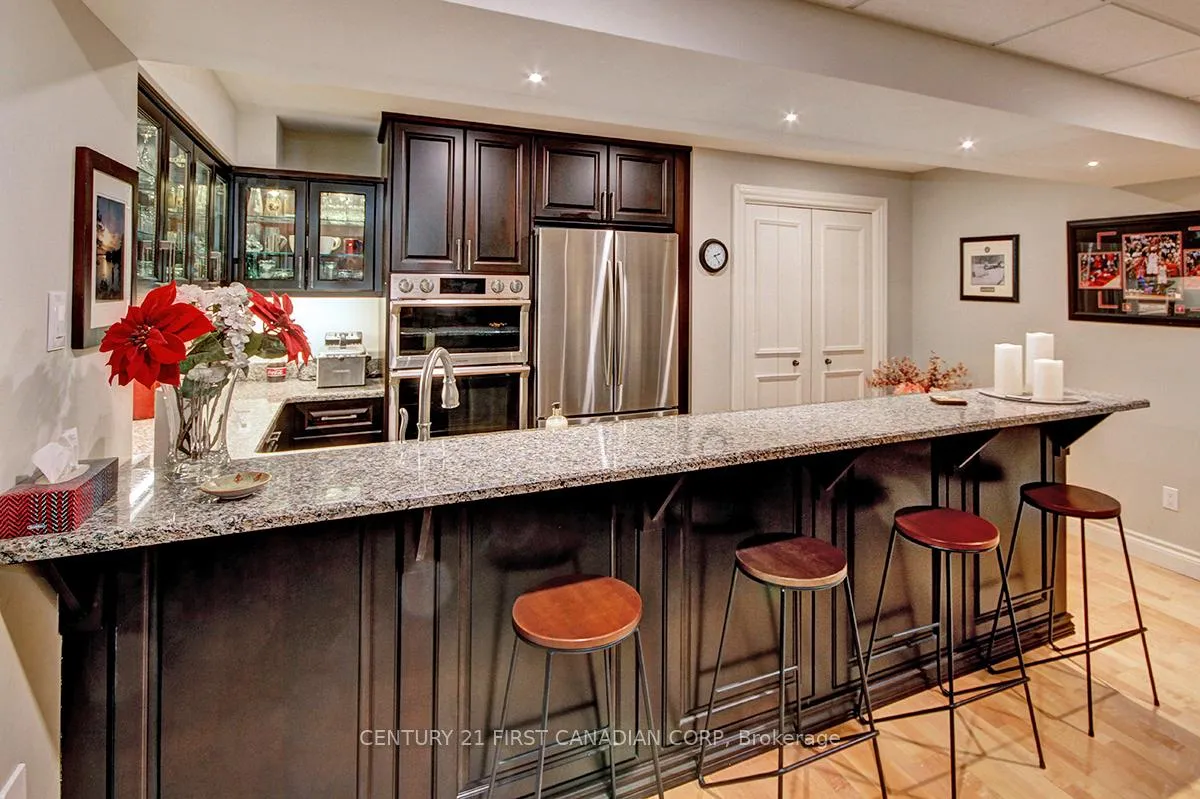 Photo 22 of 811 Clearview Crescent, London, North Q — HOMEH