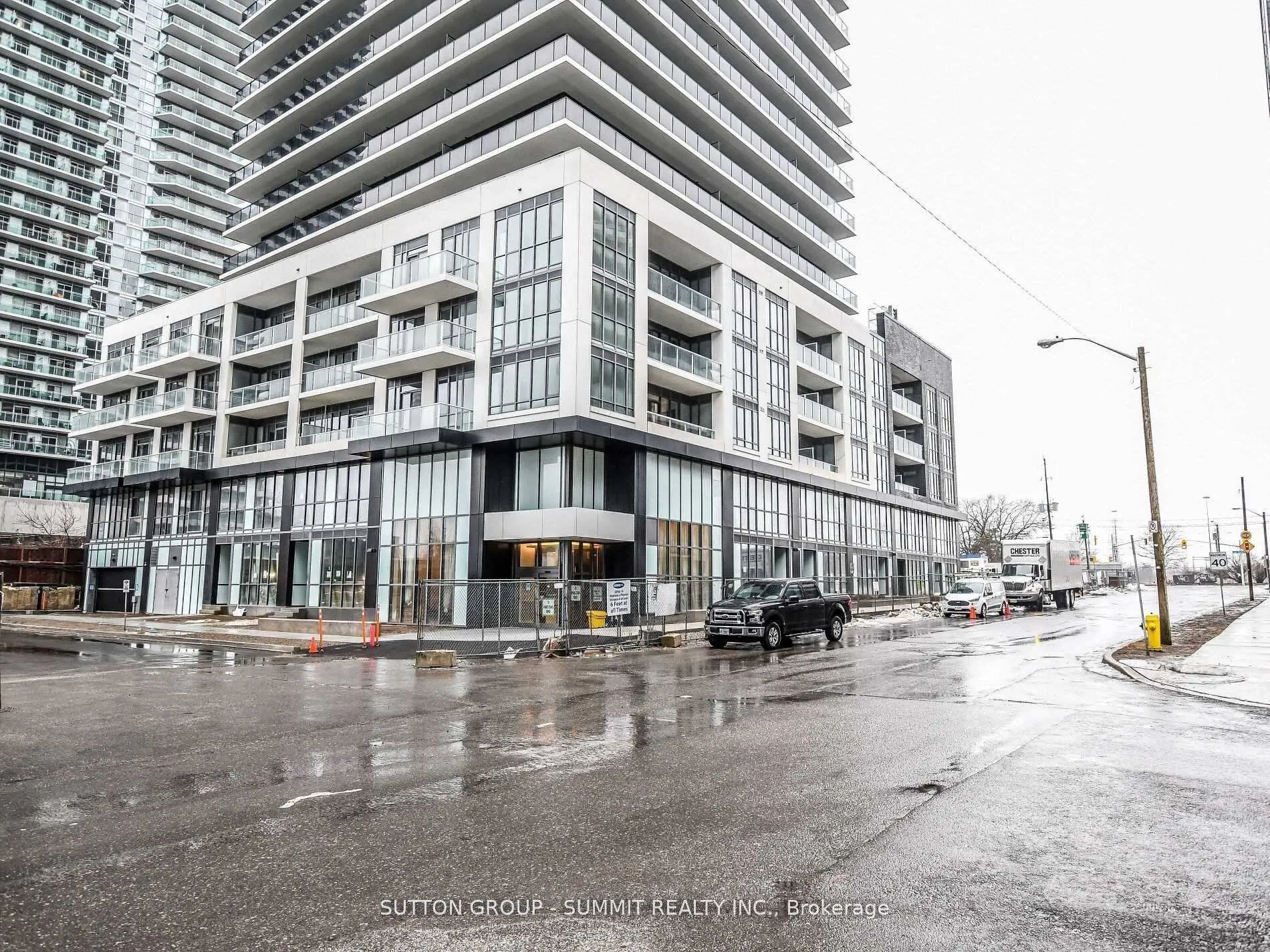 Photo 3 of Unit 4908, 70 Annie Craig Drive, Etobicoke, Mimico — HOMEH