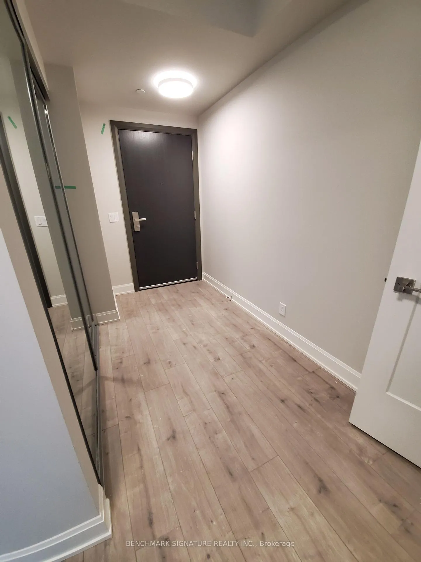 Photo 3 of Unit 207, 8 Water Walk Drive, Markham, Unionville — HOMEH