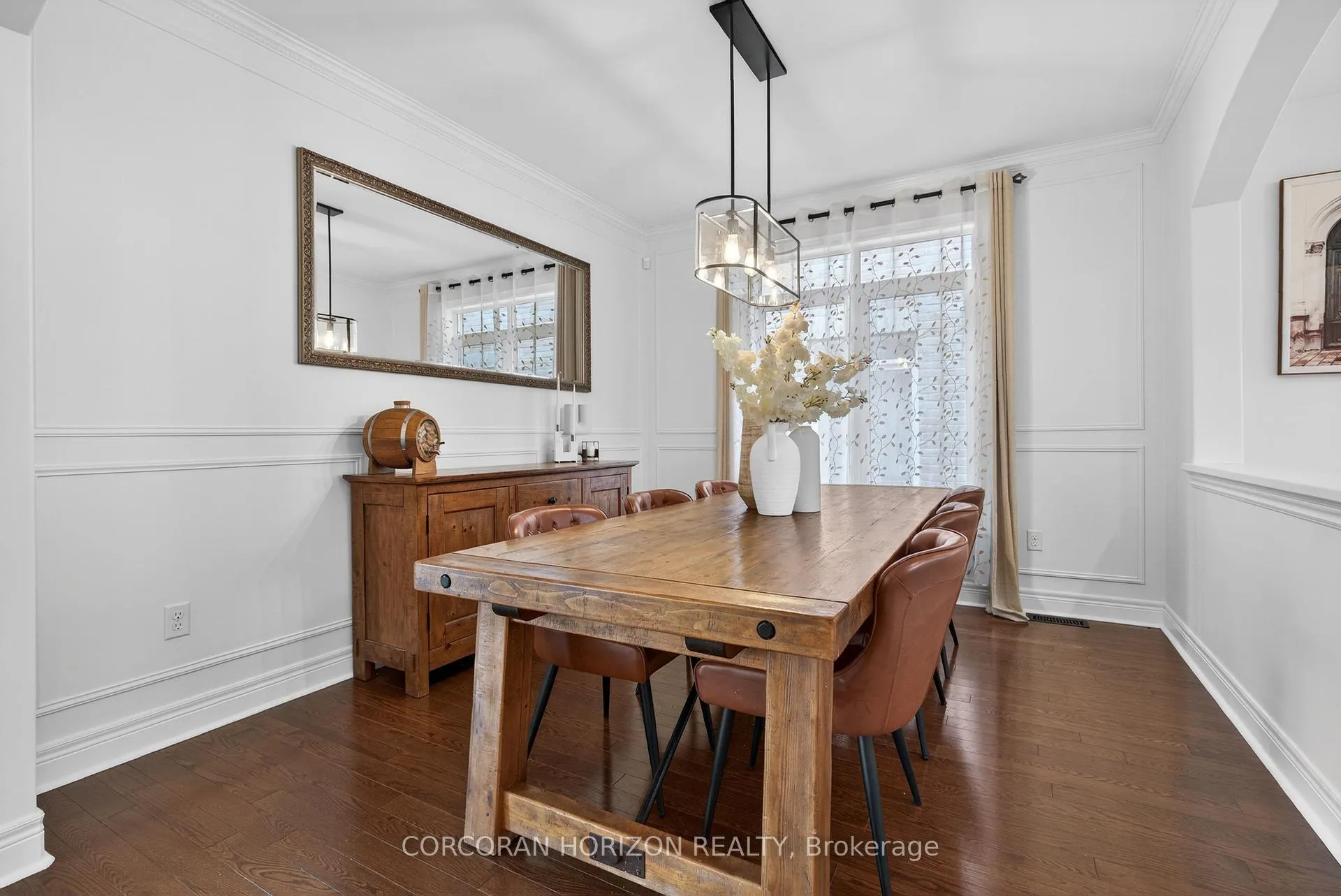 Photo 8 of 3285 Liptay Avenue, Oakville, Bronte Creek — HOMEH