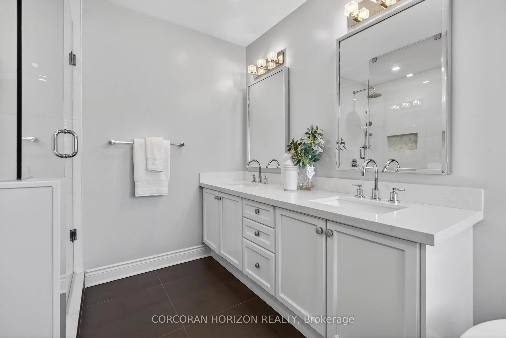 Photo 19 of 3285 Liptay Avenue, Oakville, Bronte Creek — HOMEH