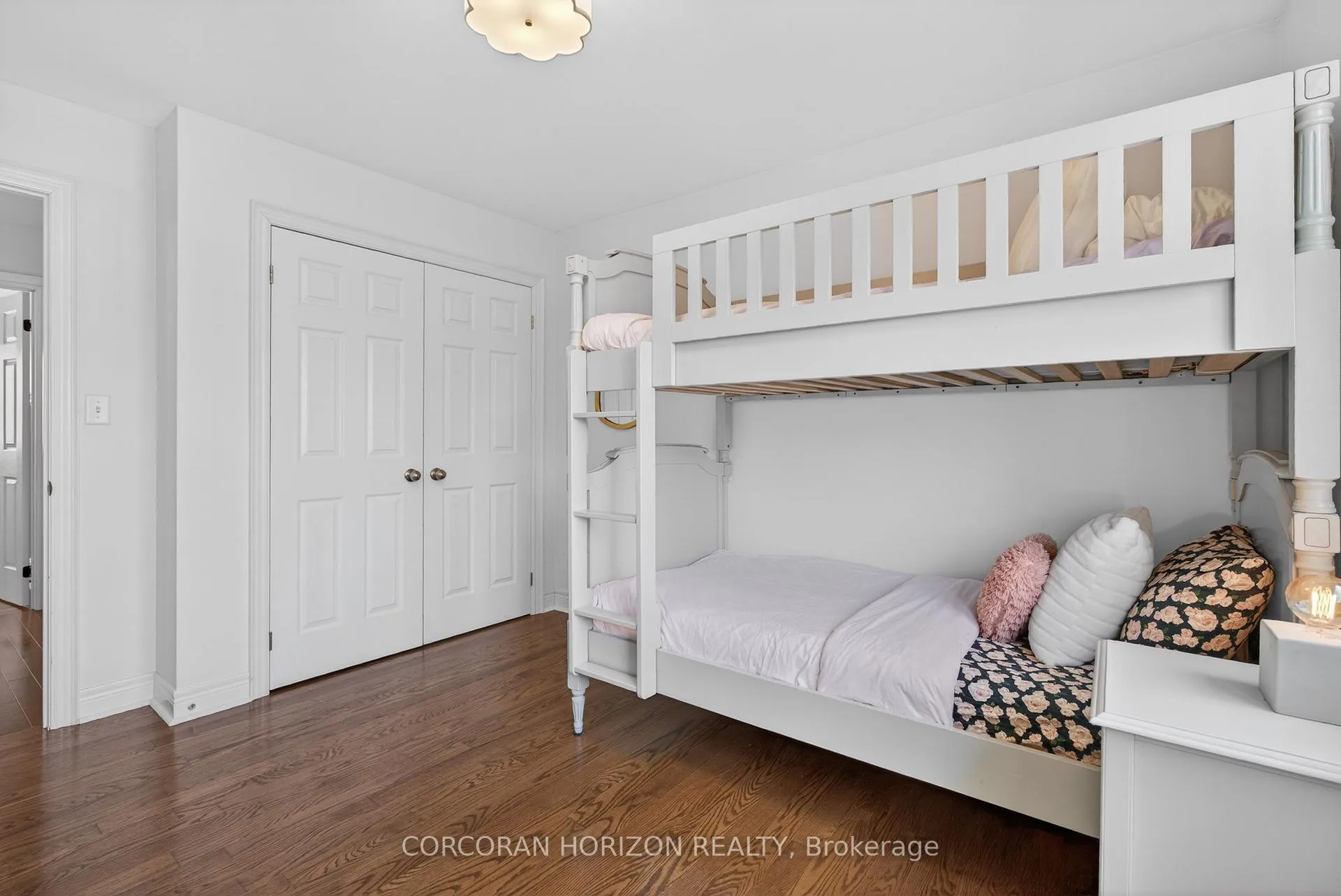 Photo 24 of 3285 Liptay Avenue, Oakville, Bronte Creek — HOMEH