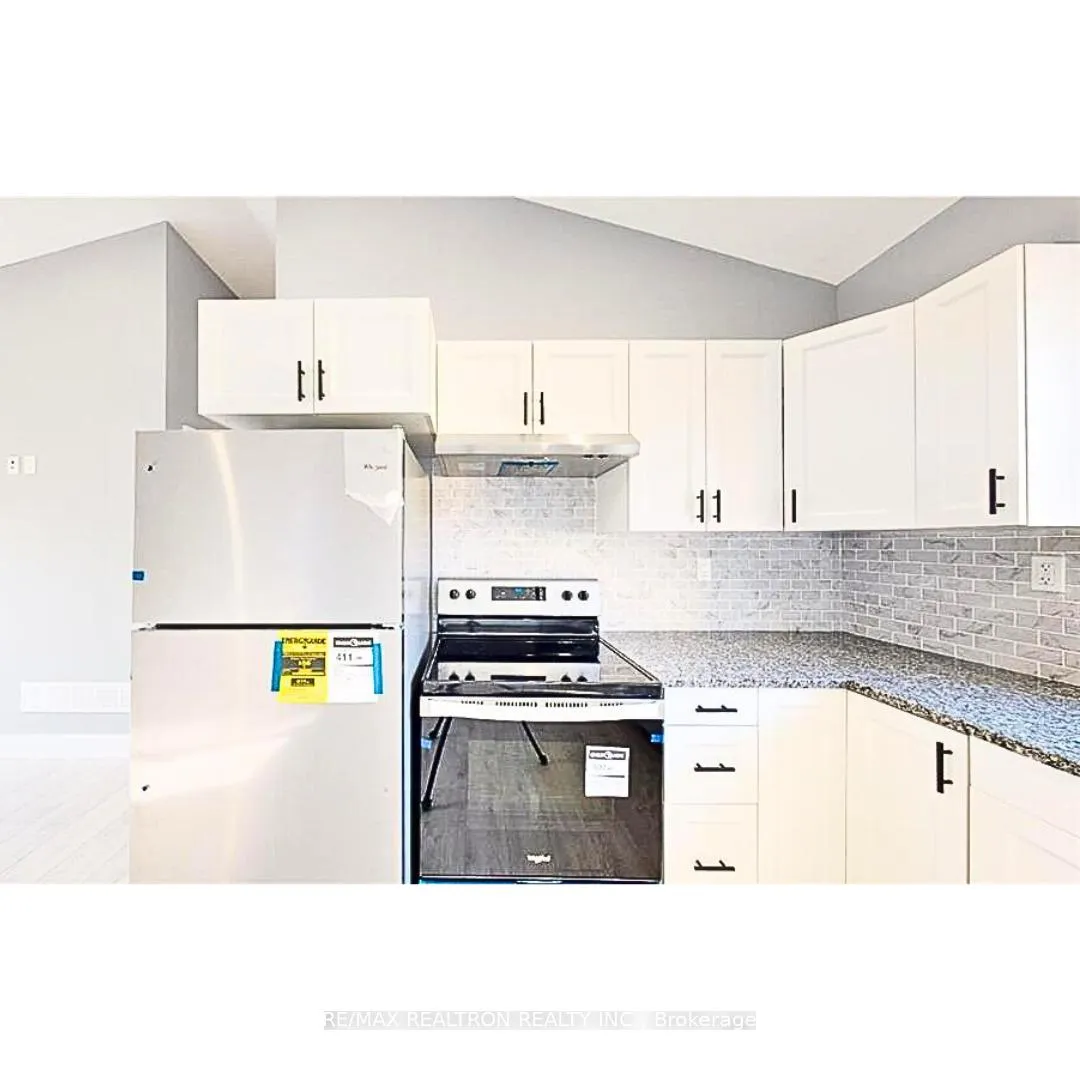 Photo 6 of 77 Godfrey Drive, London, East D — HOMEH