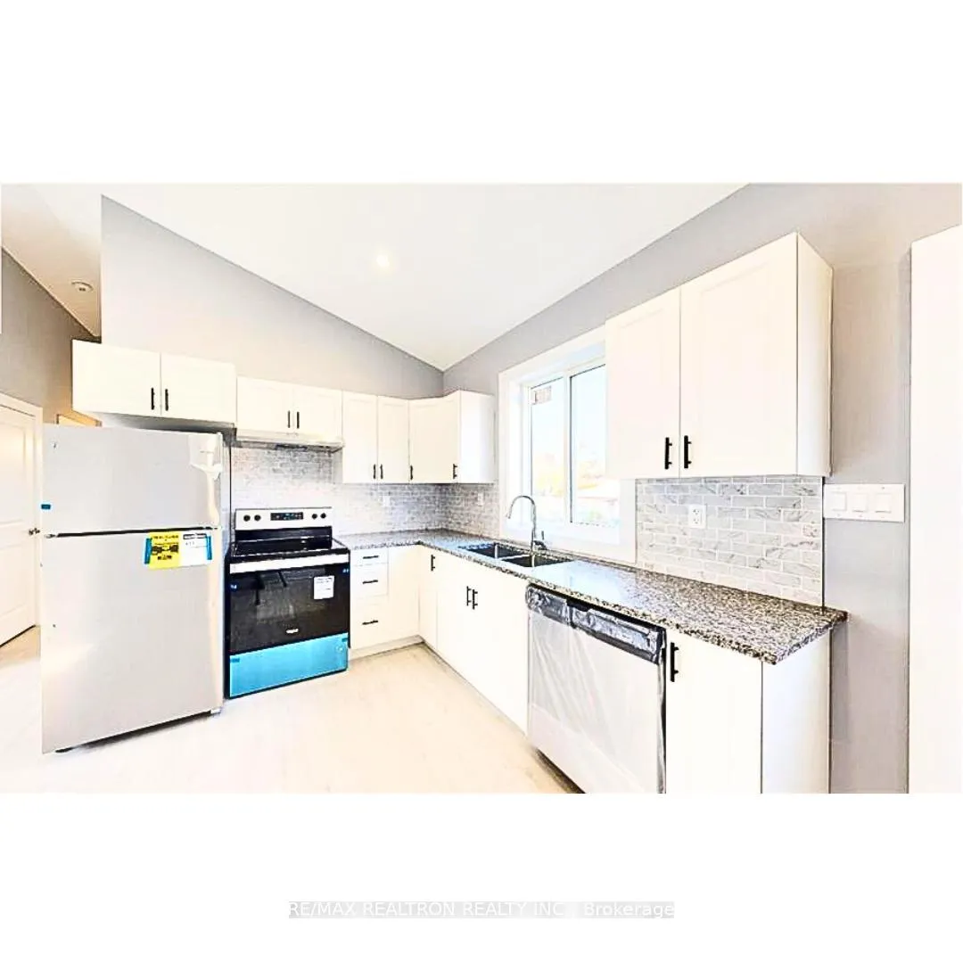 Photo 14 of 77 Godfrey Drive, London, East D — HOMEH