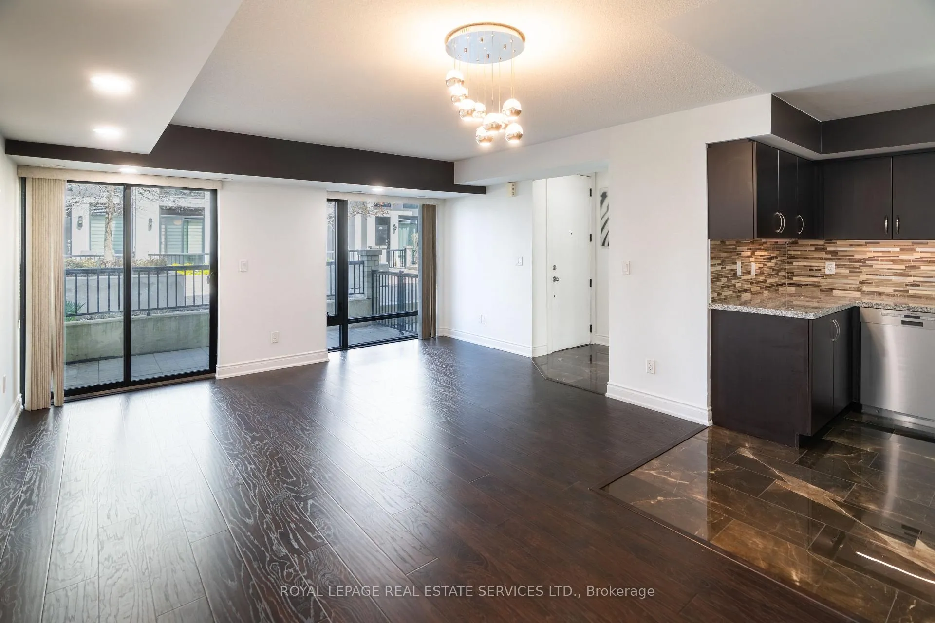 Photo 8 of Unit 721, 138 Widdicome Hill Boulevard, Etobicoke, Willowridge-Martingrove-Richview — HOMEH