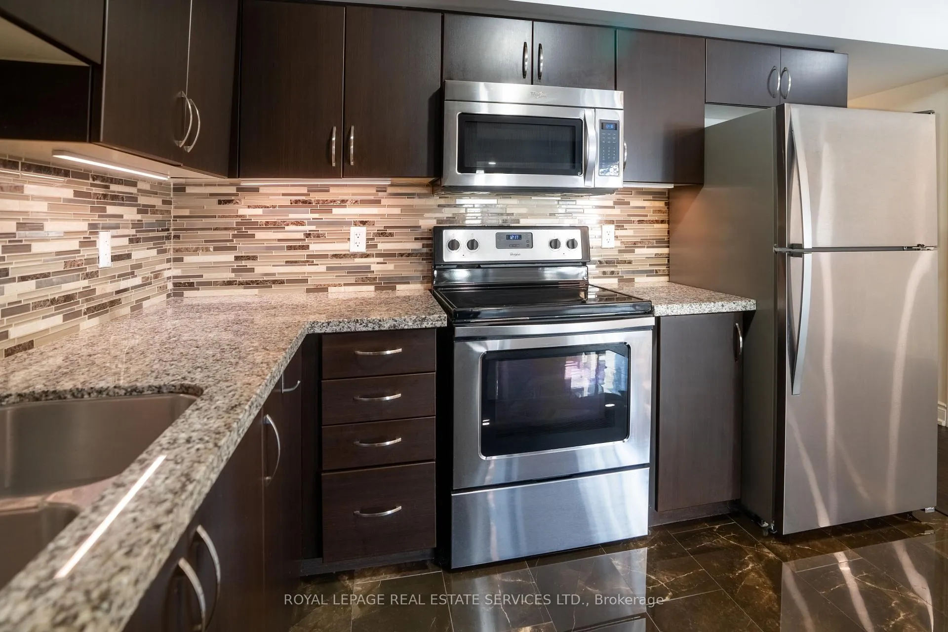 Photo 10 of Unit 721, 138 Widdicome Hill Boulevard, Etobicoke, Willowridge-Martingrove-Richview — HOMEH