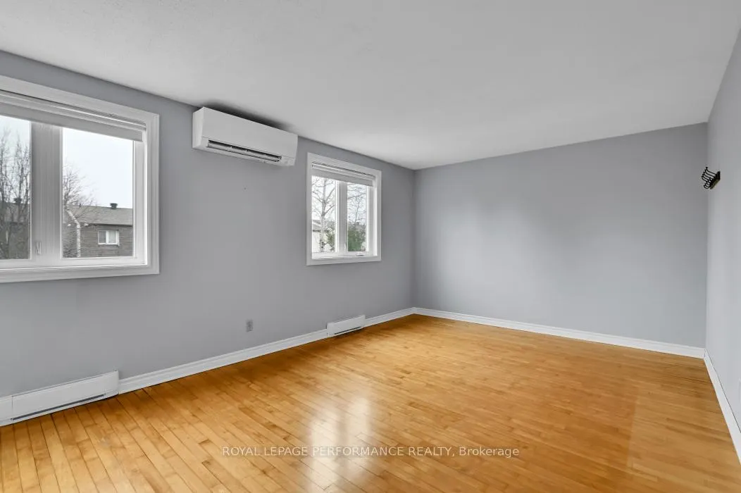 Photo 16 of 1286 Cedarcroft Crescent, Ottawa, Pineview — HOMEH