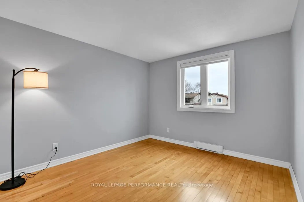 Photo 21 of 1286 Cedarcroft Crescent, Ottawa, Pineview — HOMEH