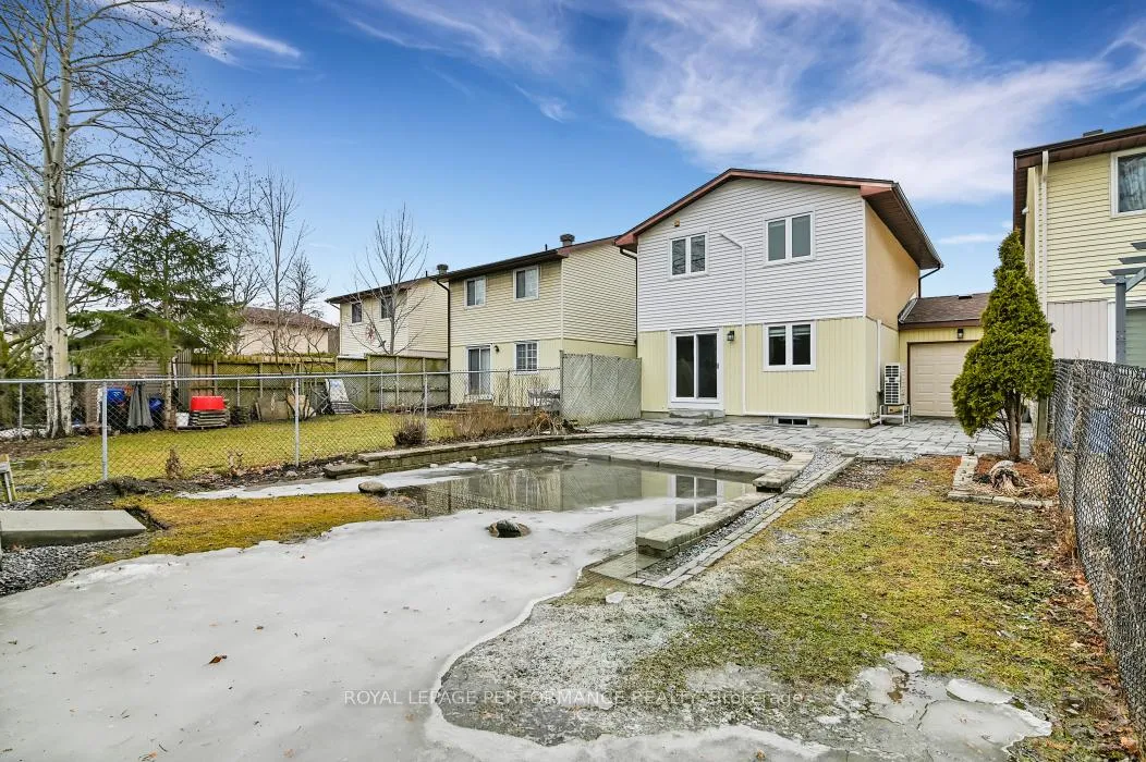 Photo 32 of 1286 Cedarcroft Crescent, Ottawa, Pineview — HOMEH
