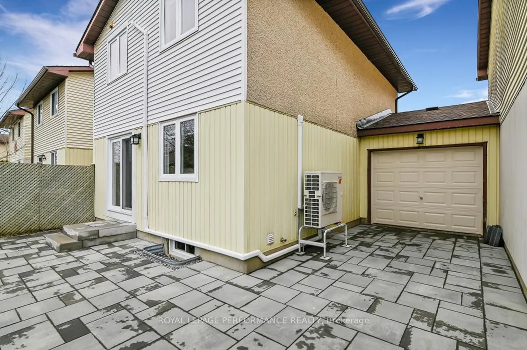 Photo 33 of 1286 Cedarcroft Crescent, Ottawa, Pineview — HOMEH